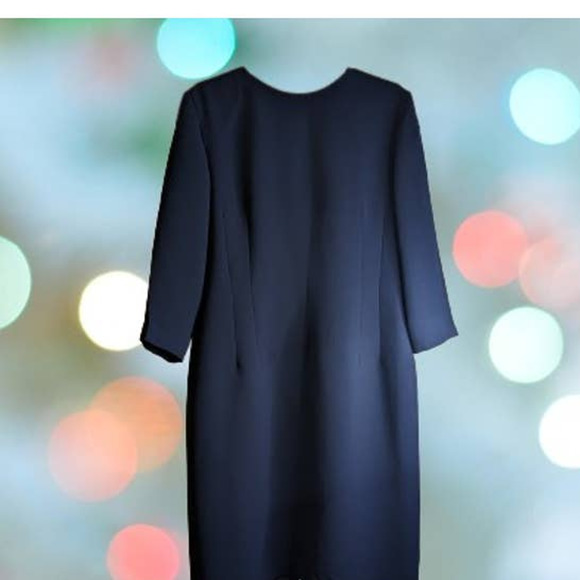 Jessica Howard Dresses & Skirts - Jessica Howard 16 lined 3/4 sleeve blue polyester dress. Fall, Travel, office.